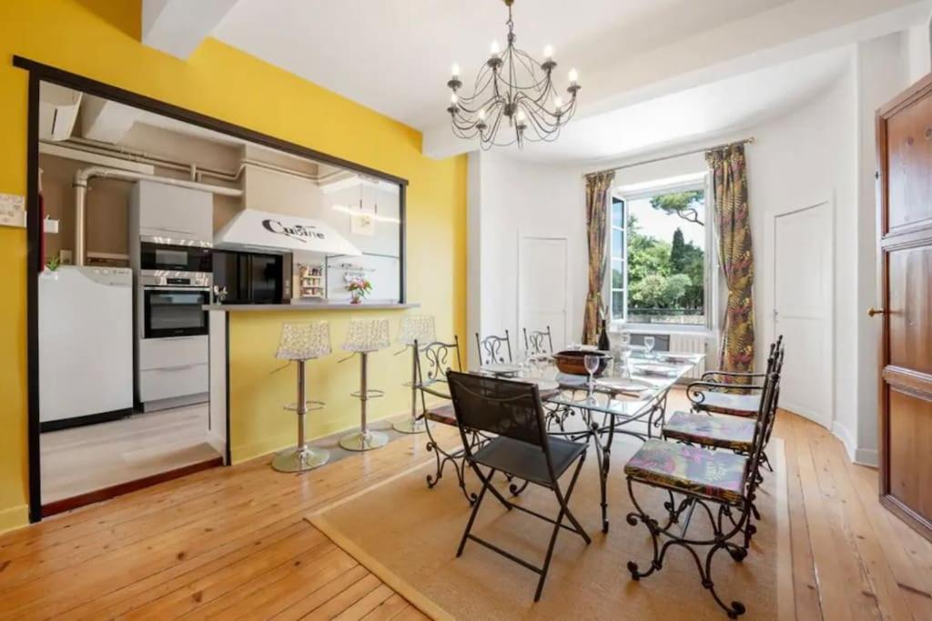Appartement La Majestueuse Cite à Carcassonne Extérieur photo