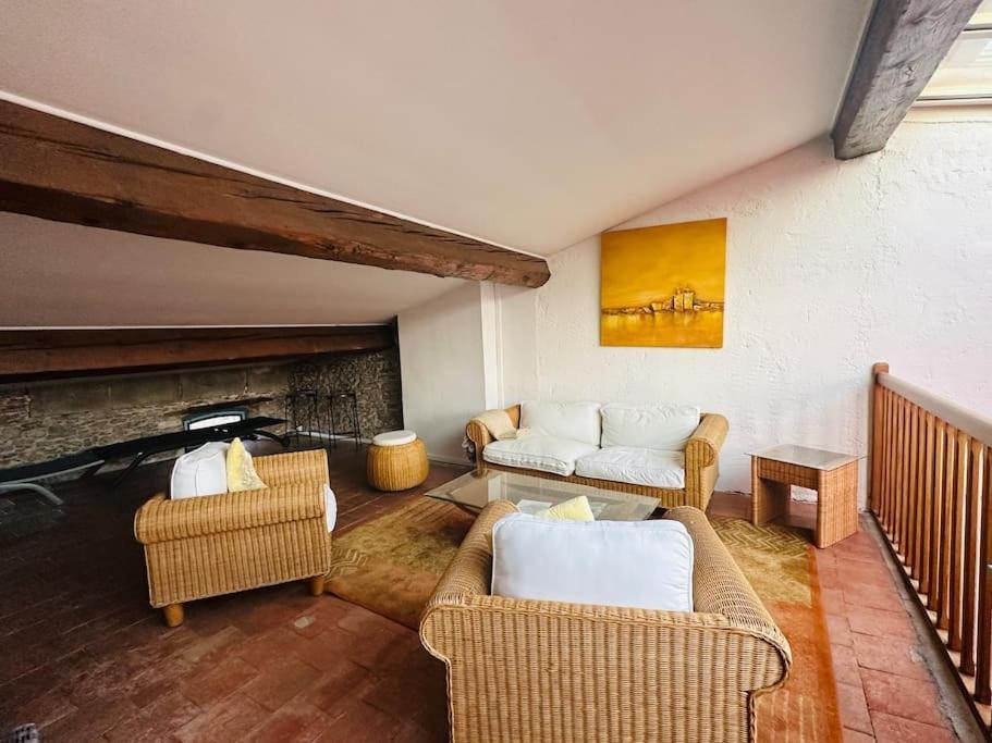 Appartement La Majestueuse Cite à Carcassonne Extérieur photo